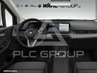 2025 BMW 220