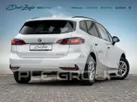 2025 BMW 220