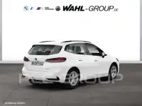 2025 BMW 220