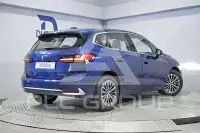 2025 BMW 220