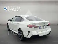 2025 BMW 220