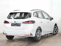 2025 BMW 220