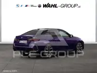 2025 BMW 220