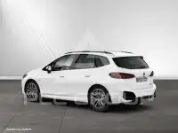 2025 BMW 220