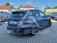 2025 BMW 220
