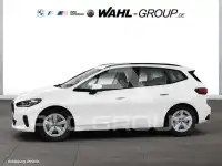 2025 BMW 220