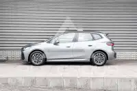2025 BMW 220