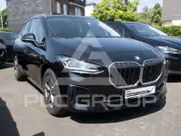2025 BMW 220