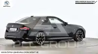 2025 BMW 220