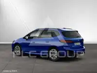 2025 BMW 220
