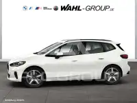2025 BMW 220