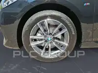 2025 BMW 220