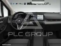 2025 BMW 220