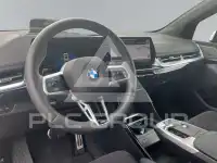 2025 BMW 220