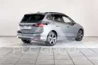 2025 BMW 225