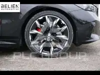 2025 BMW 530