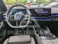 2025 BMW 530
