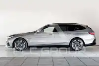 2025 BMW 530