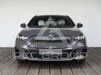 2025 BMW 530