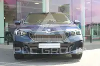 2025 BMW 530