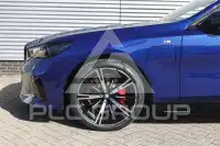 2025 BMW 530