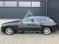 2025 BMW 530