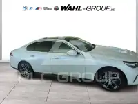 2025 BMW 530