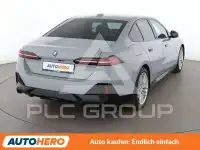 2025 BMW 530