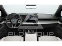 2025 BMW 530