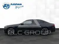 2025 BMW 530