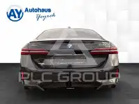 2025 BMW 530