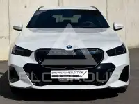 2025 BMW 530