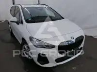 2025 BMW 218