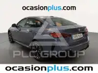2025 BMW 218