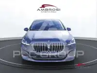 2025 BMW 218