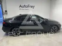 2025 BMW 218