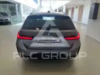 2025 BMW 320