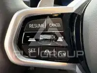 2025 BMW 320