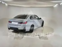 2025 BMW 320
