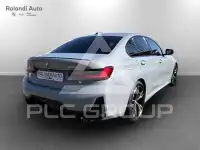 2025 BMW 320