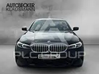 2025 BMW 320