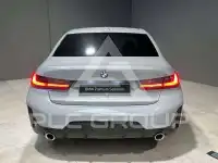 2025 BMW 320
