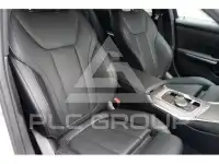 2025 BMW 320