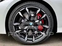 2025 BMW 320