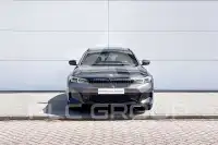 2025 BMW 320