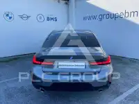 2025 BMW 320