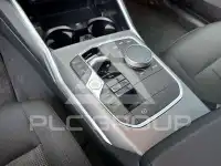 2025 BMW 320