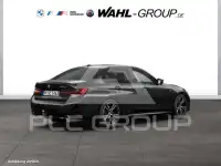 2025 BMW 320