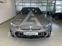2025 BMW 320