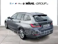 2025 BMW 320